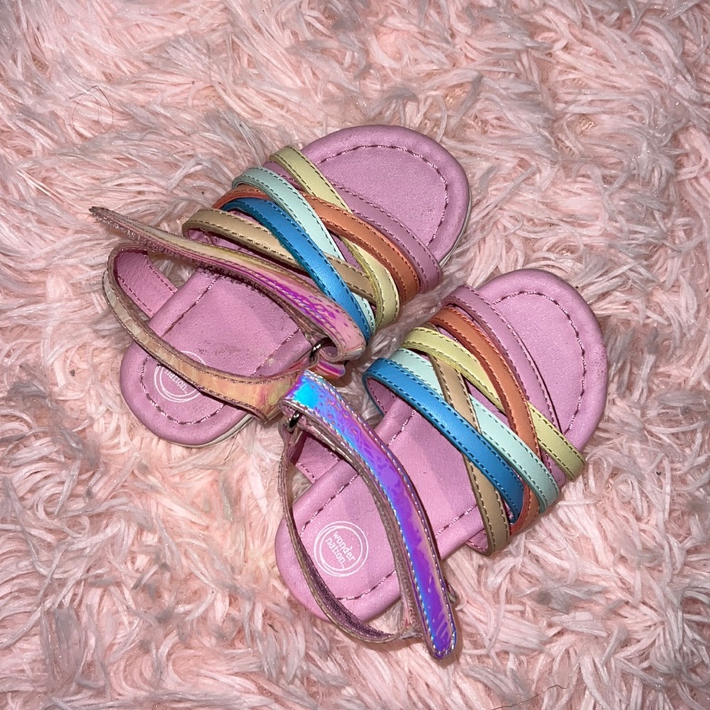 Size 4c sandals